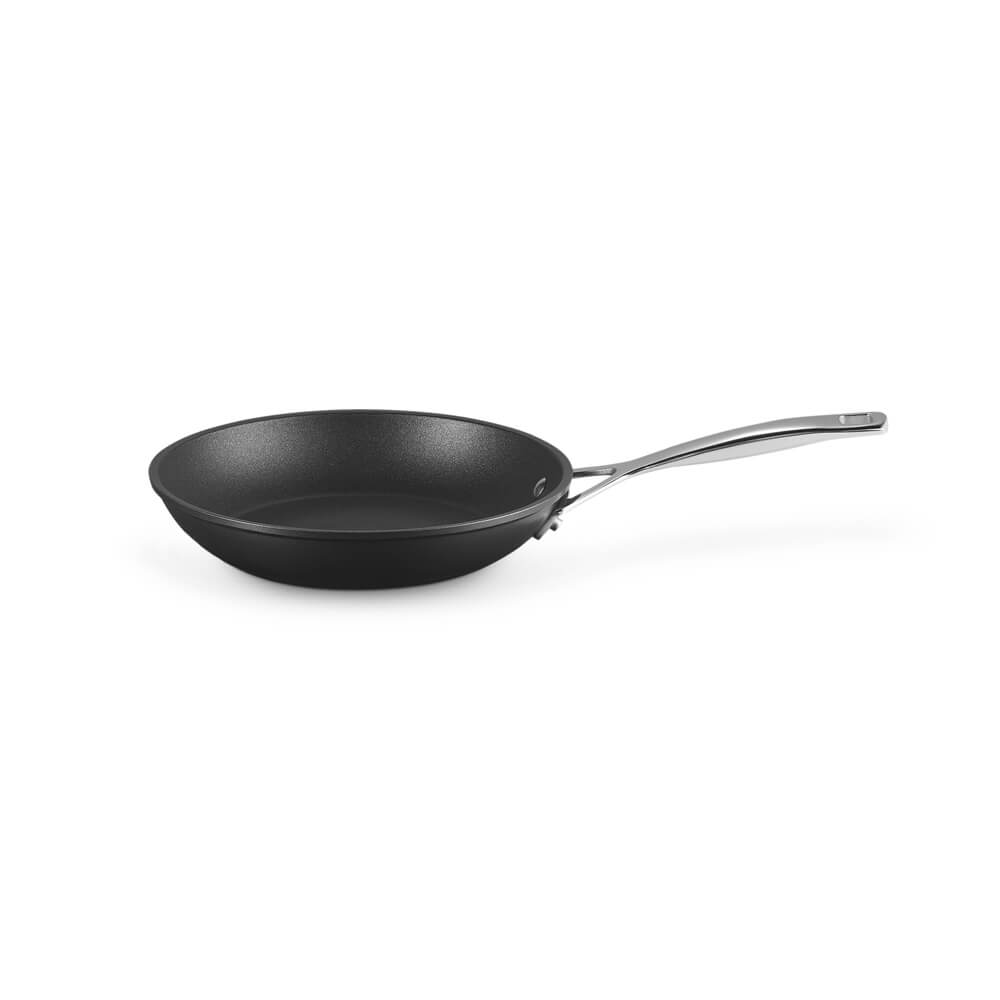 Le Creuset Toughened Non-Stick Shallow Frying Pan 22cm